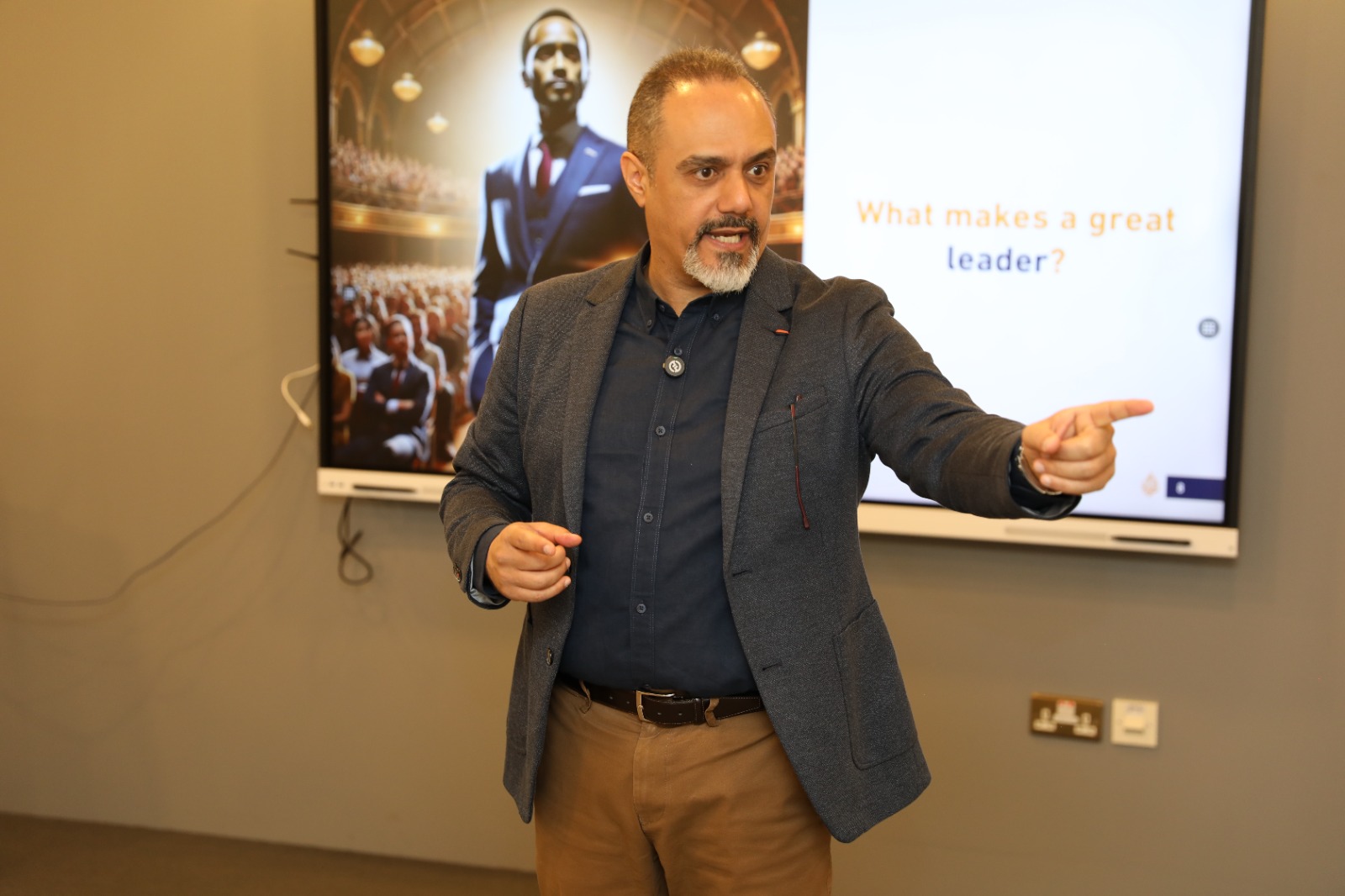 Ammar Sallam leading a leadership training workshop